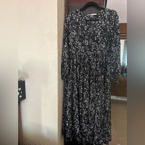 Zara Black and White Floral Long Sleeve Dress